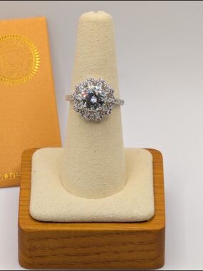 ​2.0ct D Color Moissanite Floral Halo Engagement Ring GRA Certified Size 7
